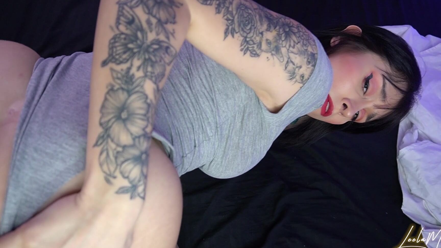 "LeelaMoon" cream pie, domestic service, pov, riding Your servant makes you creampie her to have sweet dreams manyvids