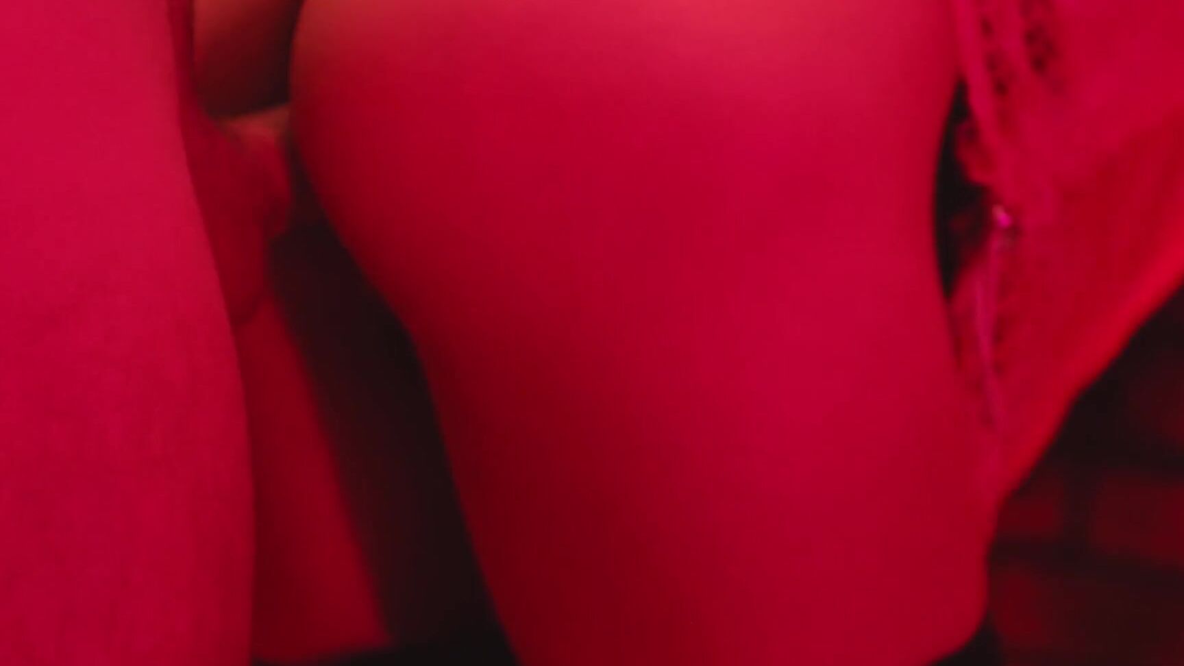 MaryBarrie stranger fucks my gf at a night club Pornhub