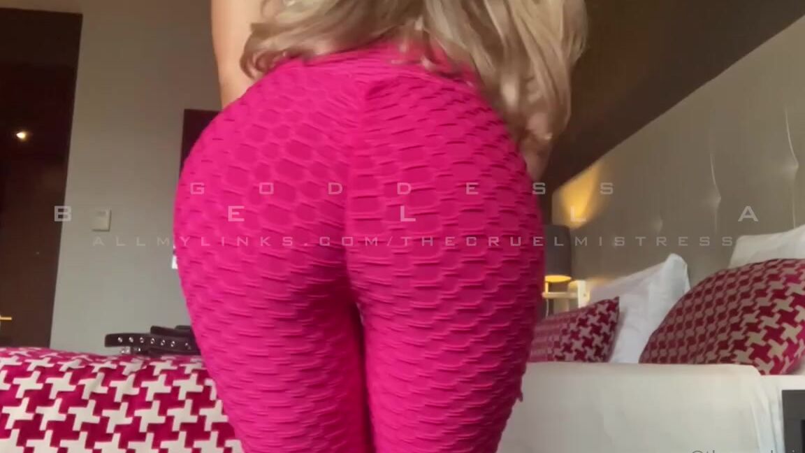 Goddess Bella Aka Thecruelmistress Onlyfans Get On Your Knees And Stroke Your Locked Clit For My Ass Loserp