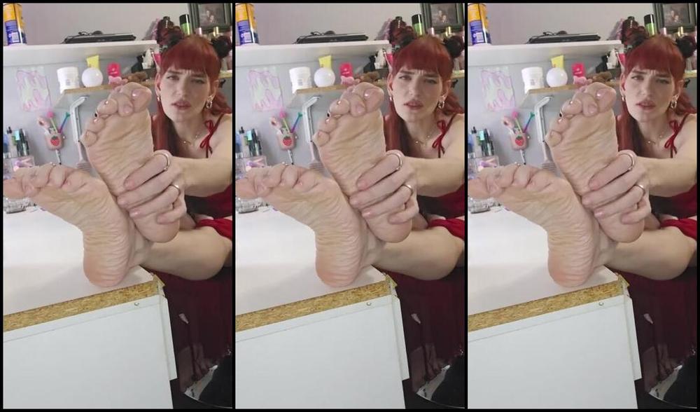 Miss Behavin Aka Misbehavedxoxo Onlyfans Humiliation For Liking Feet Dlj