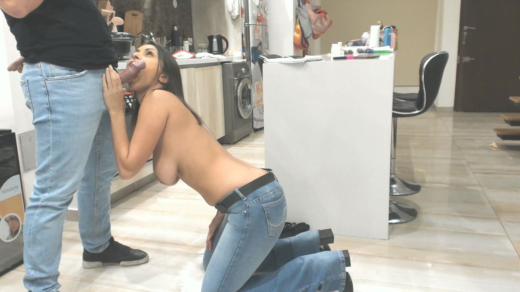 Blowjob,Boy Girl,Facials,Jeans Fetish,Latina nicolebelle afterparty bj facial sideviewbg pack ManyVids