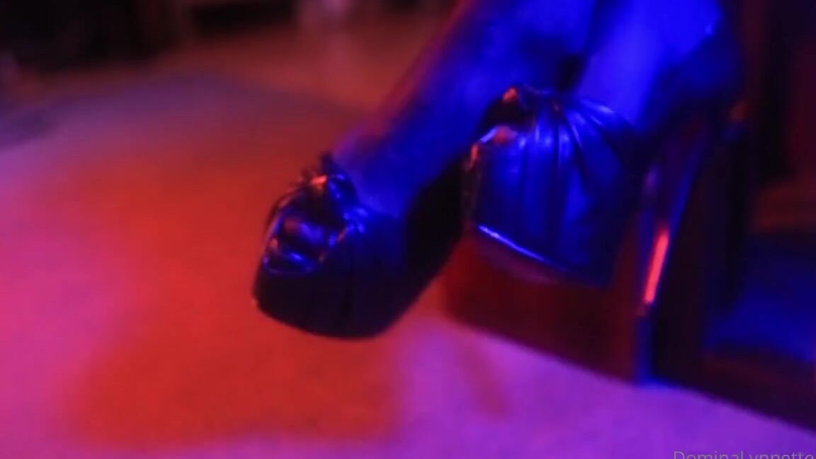 Domina Lynnette Nicknamed Dominachicago Femdom 05 15 2020 Onlyfans Video New Promo Video