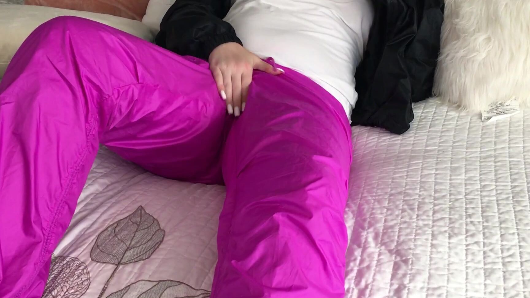 Nylon Worship, Fetish Clothing, Cumshots, Pillow Humping, Exercise steph leen wind pants swishy exercise humping cum ManyVids