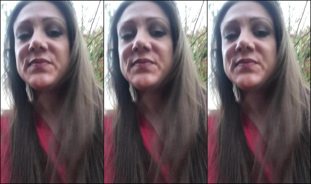 british, fingering, garden, squirt, squirting squirting in the garden ManyVids