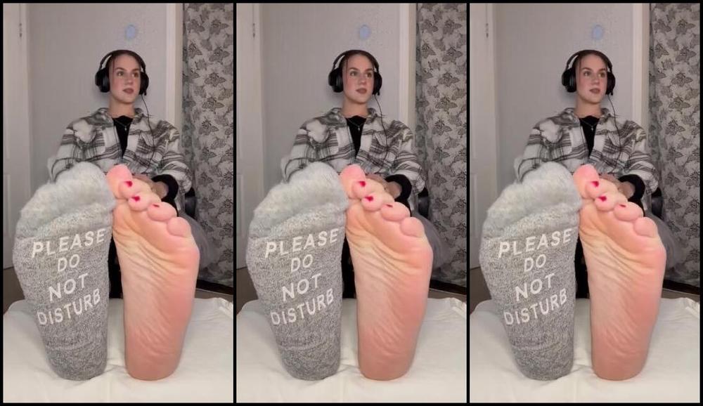 Queenz Sfeet Nicknamed Feetznation Onlyfans It S Your Fault I Lost Worship Me To Make Up For It I Know You Love When I Ignore You