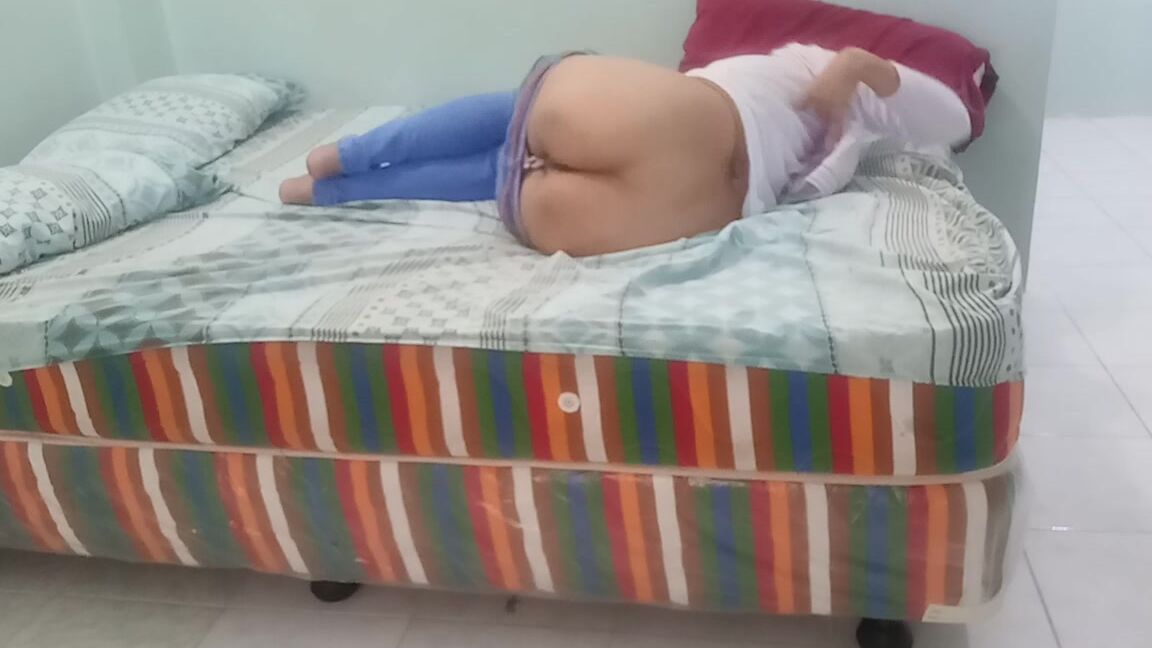 Cummybaby Imaginary Orgasm With Jeans Fetish