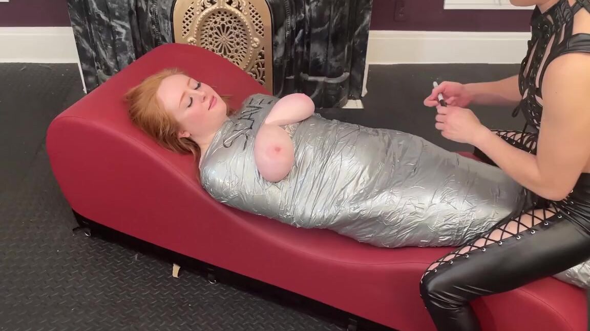 Mistress Lotus Aka Mistresslotusx Onlyfans Its Thursday So You Know What That Means A New Full Video This Week I Have4