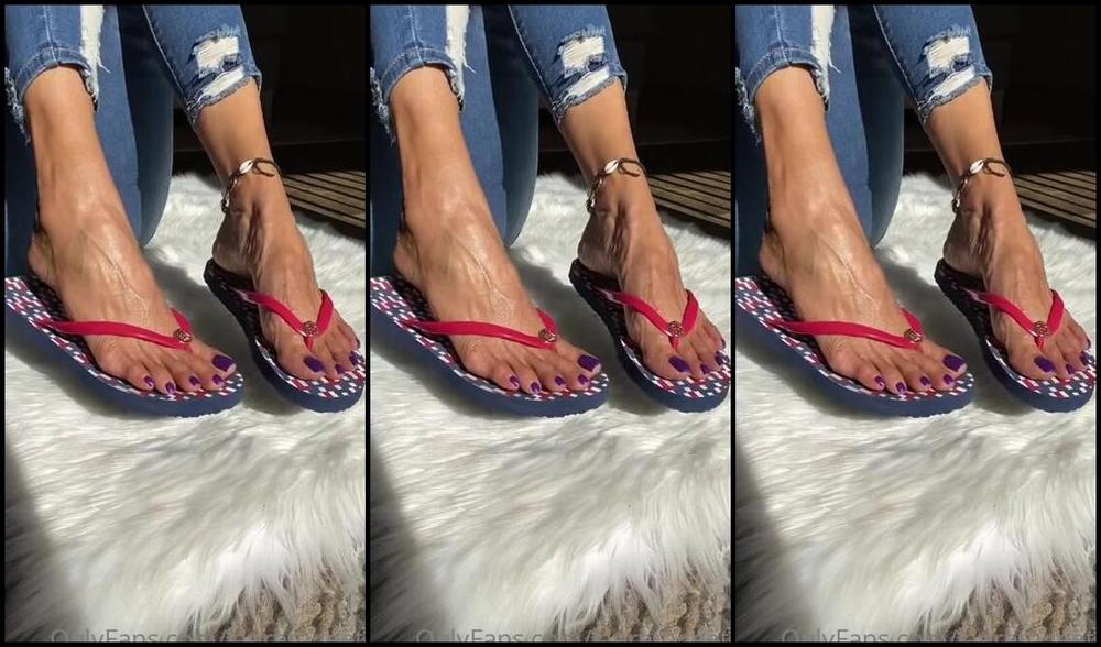Laprettyfeet4 Nicknamed Laprettyfeet4 Onlyfans Hey Guys Like This New Purple Color