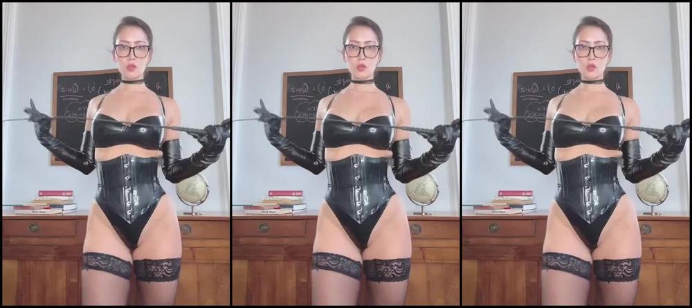 Mistress Terra Aka Obeymistressterra Onlyfans Well Who S Ready To See Me Live On My Of Tonight 1 H5