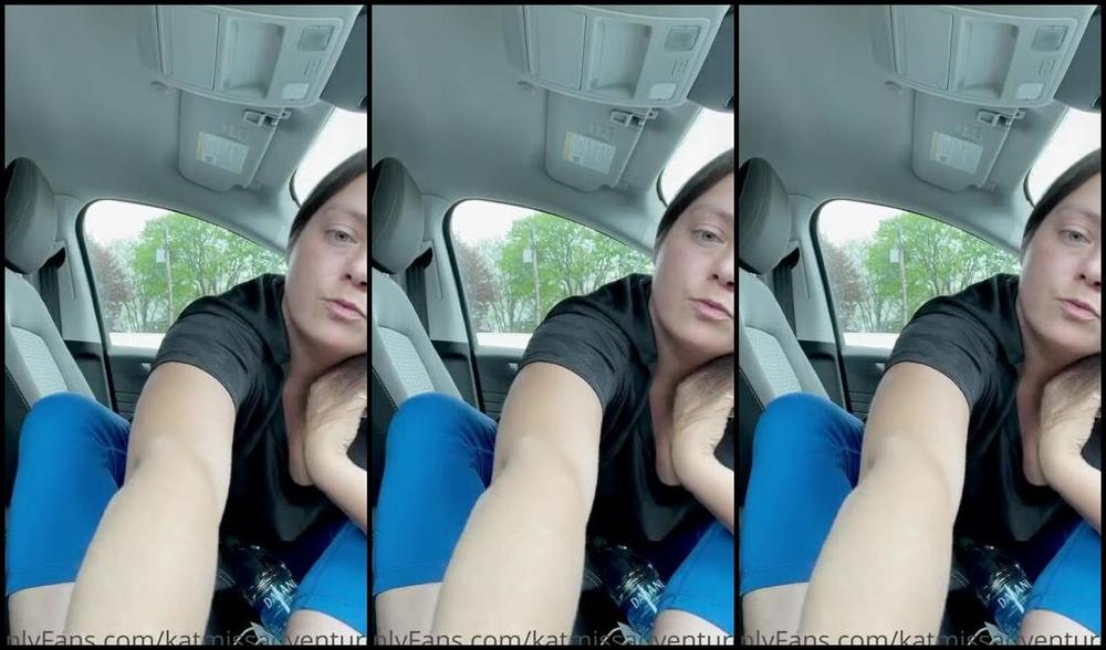 Adventuretoeskat Nicknamed Missadventuretoeskat Onlyfans I M One Car Over Teasing You