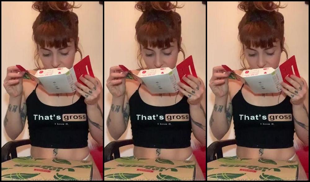 Fetish Domina Nicknamed Americafetish Onlyfans Disfrutando De La Cena Pagada Por Mi Sumiso Adicto A Verme Comer Te Gusta El Vore Y Si Te Conviert