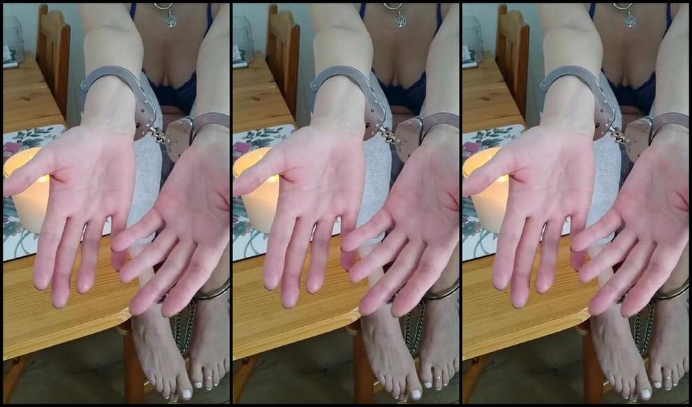 Frejas Submissive Feet Nicknamed Frejassubmissivefeet Onlyfans If Your Prisoner Girl Was Ill Would You Give Her Some Tea Oh I Think This2