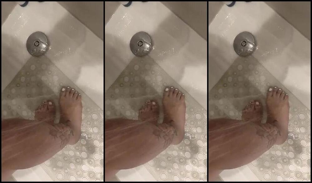 Miss Fair Trade Feet Nicknamed Fairtradefeet Onlyfans 05 23 2023 Shower Time Are You Coming To Watch