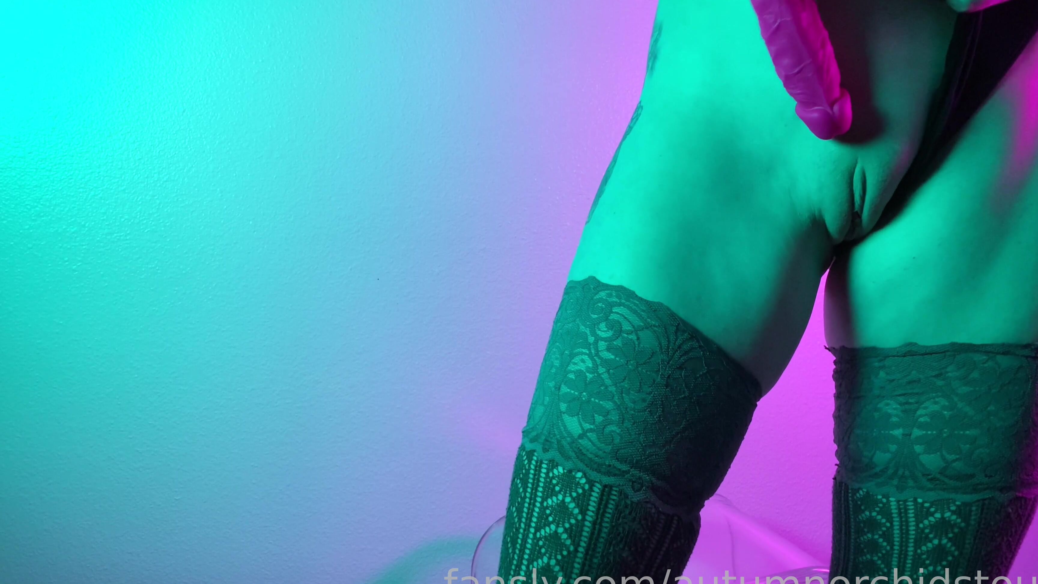 Autumn Orchid 510898814211596289