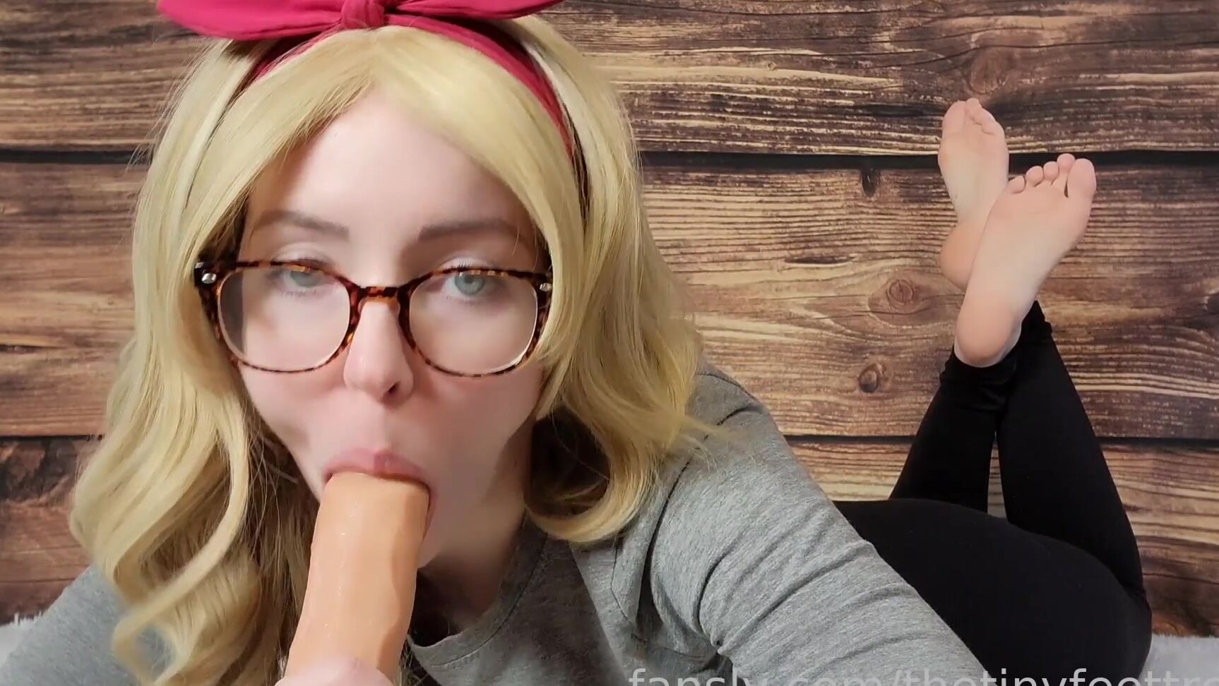 thetinyfeettreat 2022-12-31 03-39 Fansly