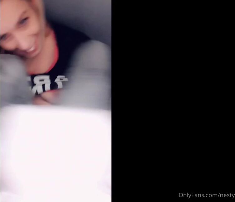 nesty-01-11-2019-79673846-morning-cum-on-the-train-it-was-exciting-do-you-like-it-too