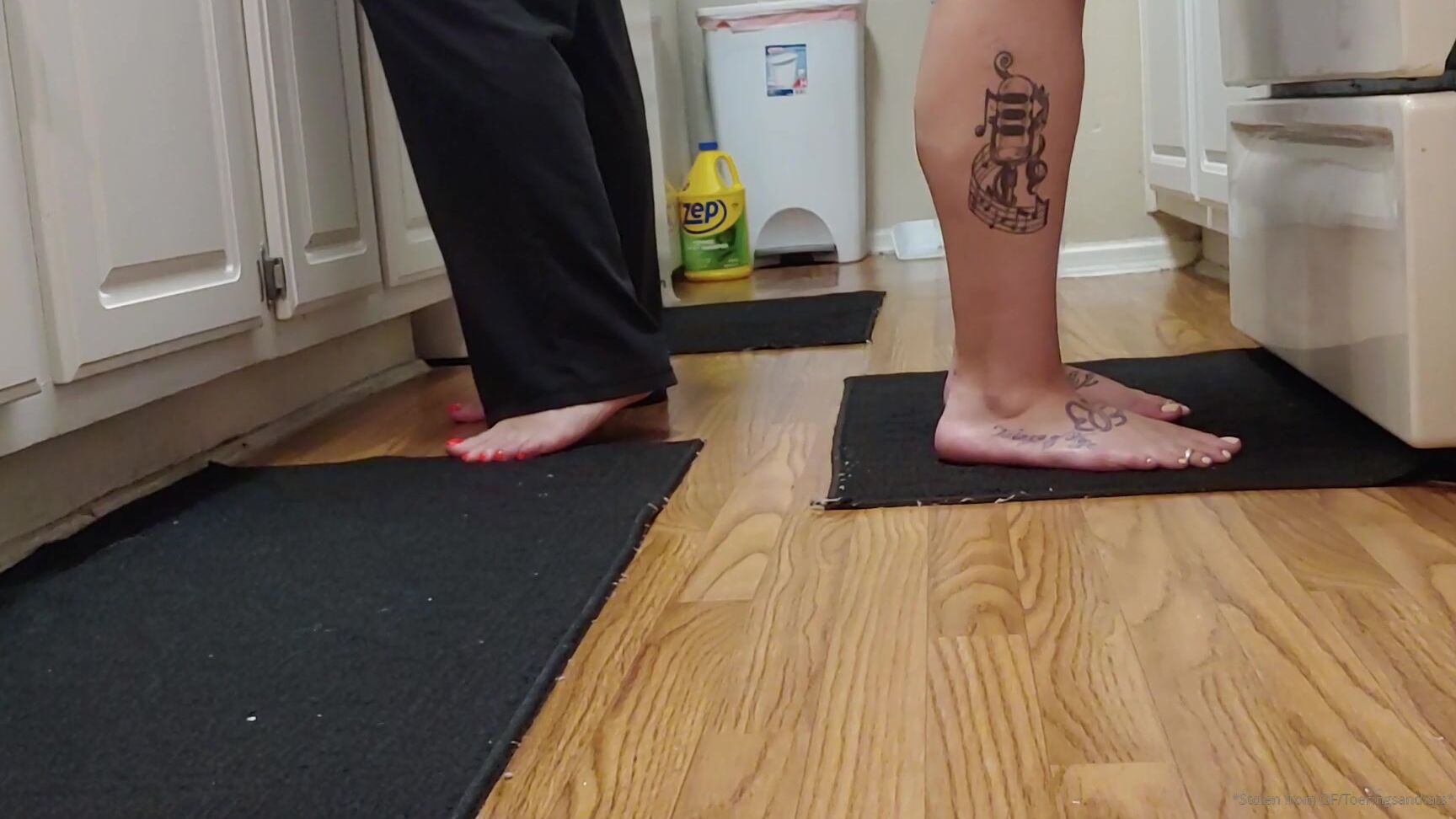 Toeringsandtats Here S A Fun Video Of Phoenixstacy And I In The Kitchen Making Homemade Pizza While I W