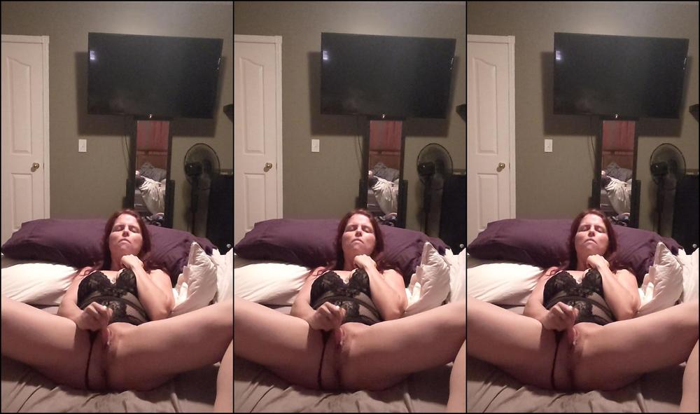 Sexyinstraps Watch Me Cum Over And Over Making Myself Convuls