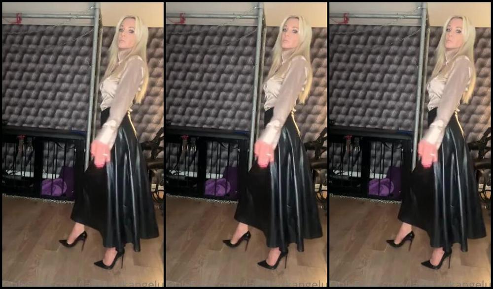 Ladydarkangeluk Onlyfans Just Showing Off My Outfit How Would You Describe