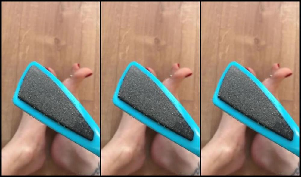 Goddessgaelle Nicknamed Badgaelle Onlyfans Viens L J Ai Du Boulot Pour Toi Et C Est Sur Tes Couilles Que Je Voulais Le Claquer Avant Que