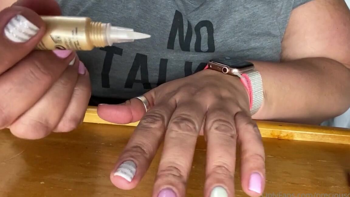 Preciousdigits Nicknamed Preciousdigits Foot Fetish 05 29 2020 Onlyfans Video I Know A Lot Of You Love My Hands 0