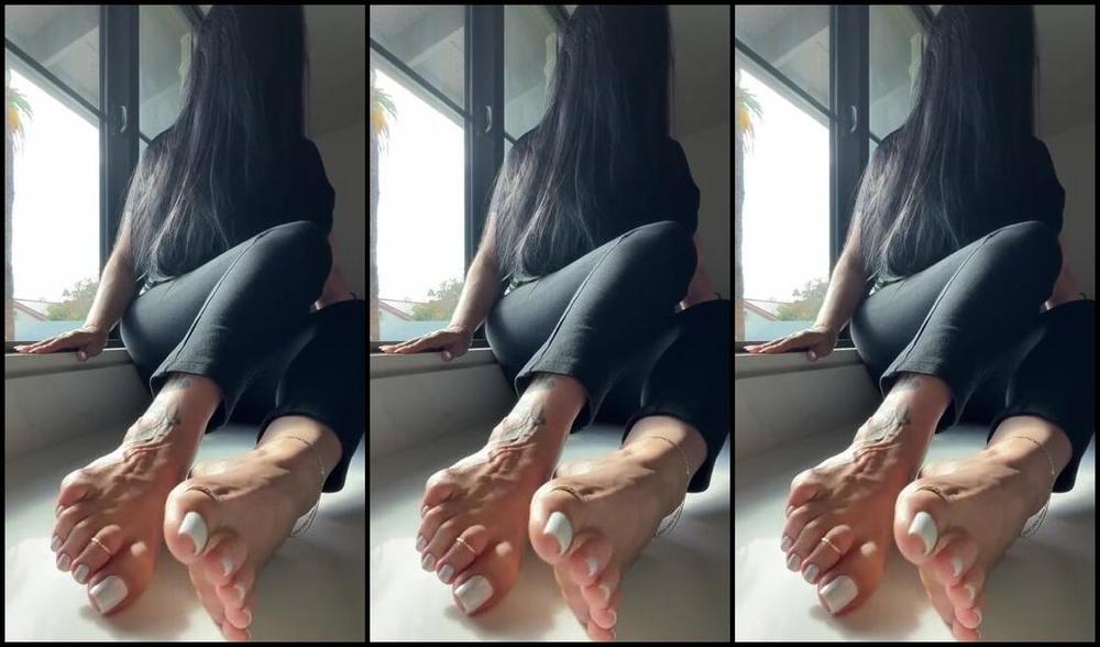 Goddess Pussyfoot Aka Goddesspussyfoot 02 12 2025 Onlyfans Video It Took 40 Mins To Upload This Gorgeous Video For You All You Better Appreciate It