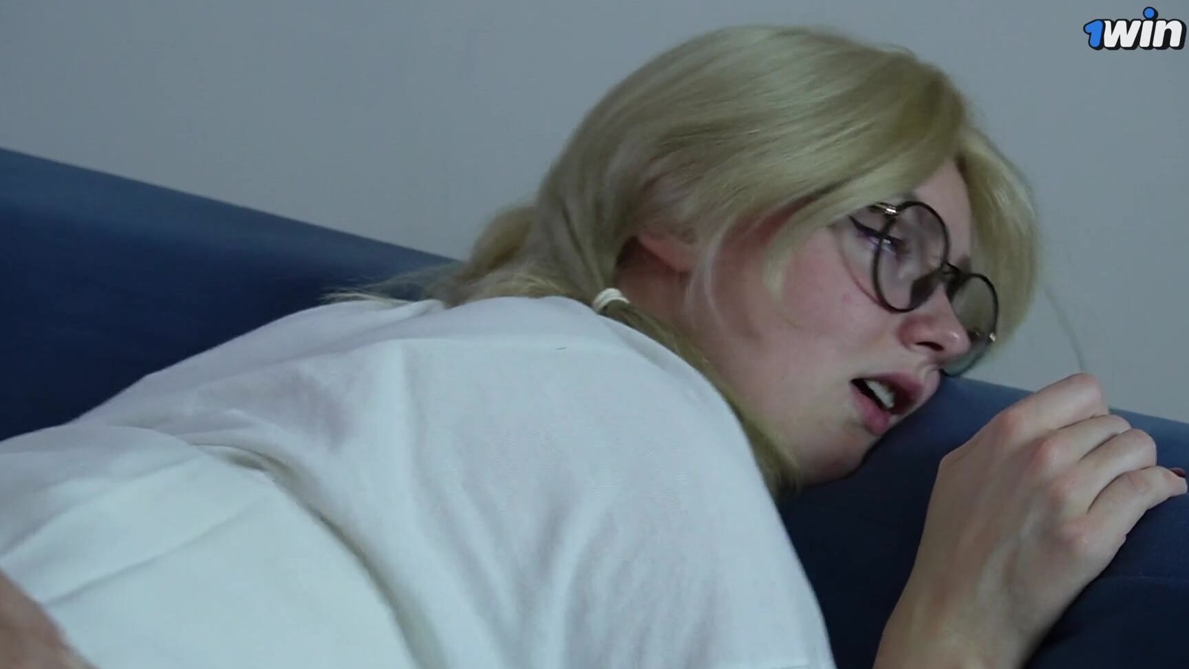 I Distracted My Stepbrother From Anime With My Pussy And What Would You Choose