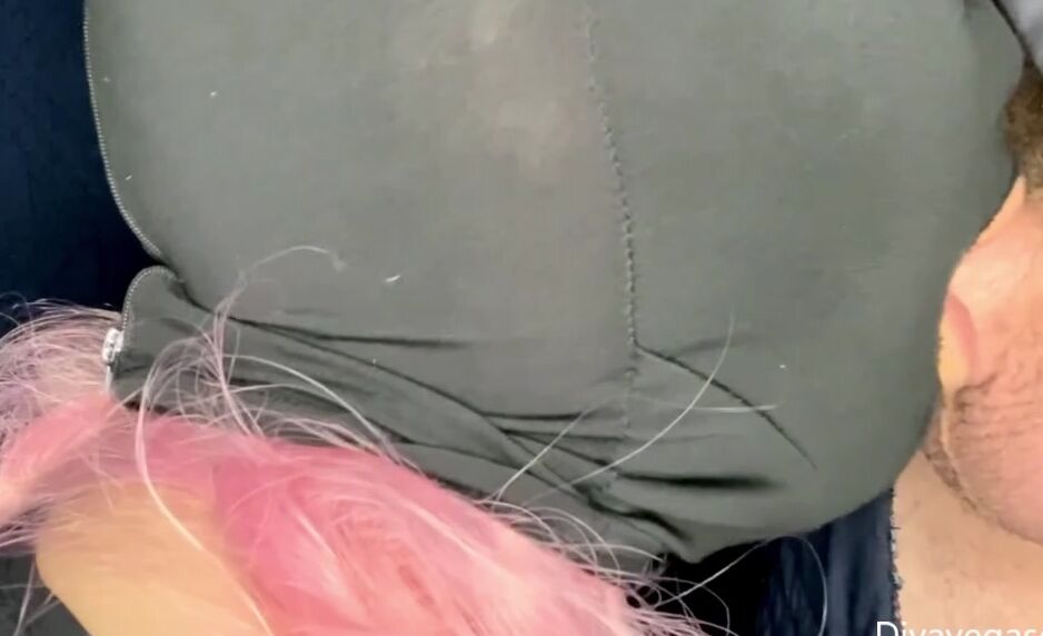 Divavegasgh Veiny Bwc Stops By Again