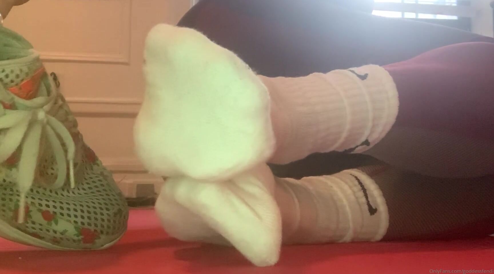 Goddessfendi Been Sweating And Working Out Today Forreal Tho I Love The Way My Feet Smell Sorry It