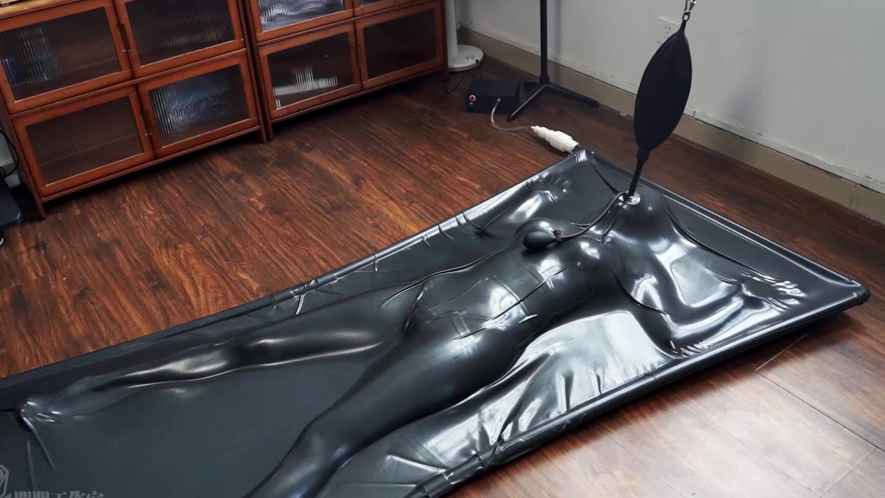 Studio Bling 13 Heavyer Compression Vacuumbed