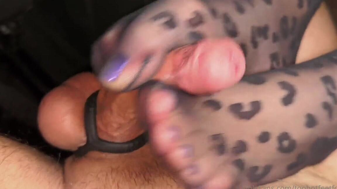 2Hotfeet4You Nicknamed Toohotfeetforyou Onlyfans Well This Is Just One Along The Line Where She Just Said I Had