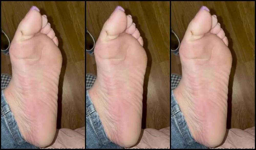 Servingbarefeet Aka Servingfet Onlyfans Jammy Fucken Thursday Special Treat I M Honestly In Awe 1