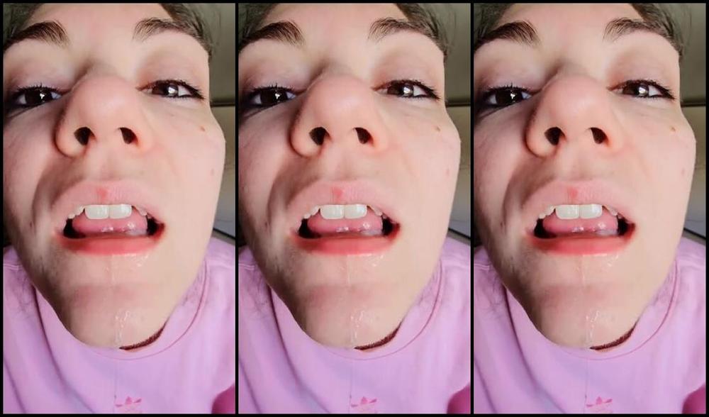 Emily Maxemilweber Nicknamed Maxemilweber 04 02 2024 Onlyfans Video Come Smell My Hot Breath This Morning And Let Me Clean Your Face With My