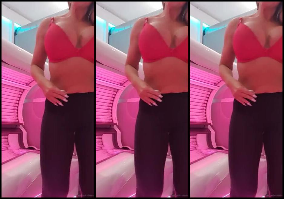 Sarahh B Nicknamed Sarahh B Onlyfans So Heres The Answer Lol