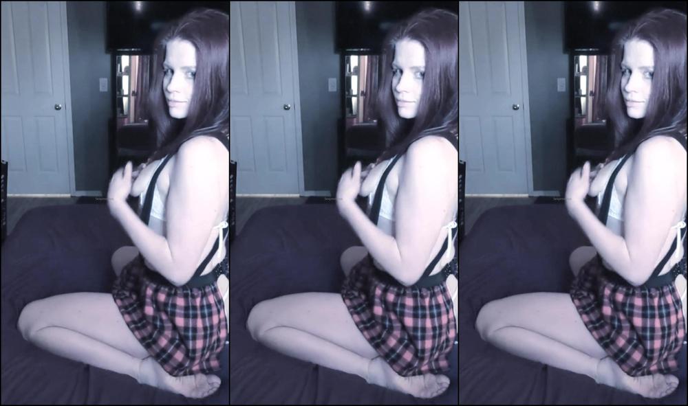 Sexyinstraps Some Schoolgirl Squirting Not Sure How I Feel About T