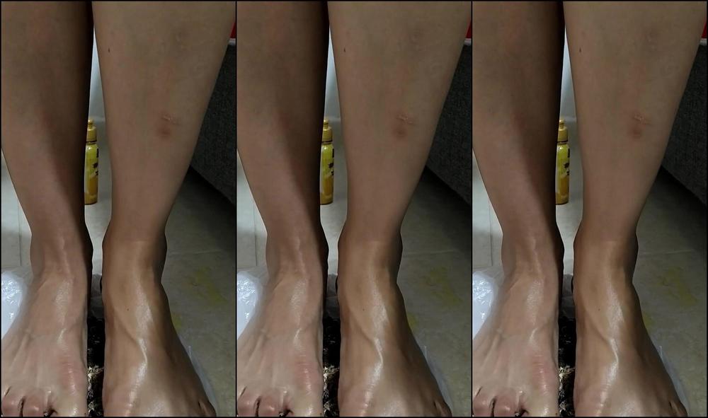 Aghata Manson Crunch Cake With My Feets