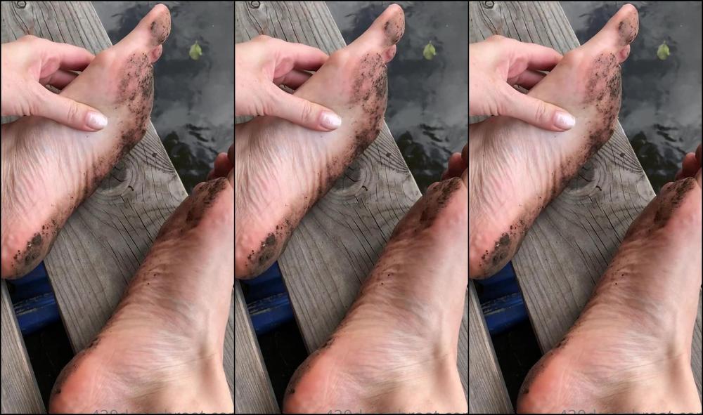 Mia Wants More Und Noch Ein Kleiner Barfu Spaziergang F R Meine Fu Fetischisten Habt Alle Eine