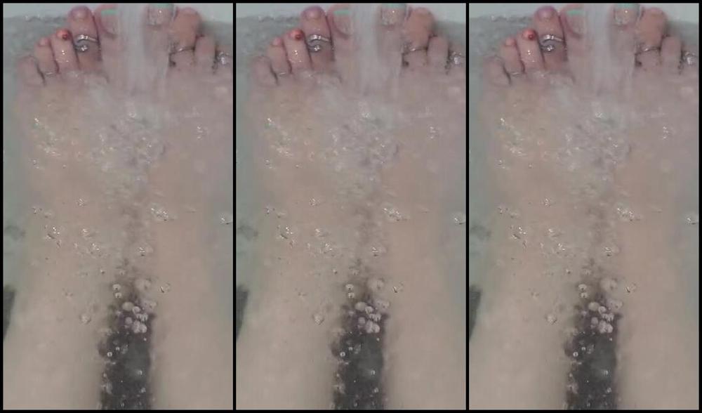 Miss Behavin Aka Misbehavedxoxo Onlyfans Toe Wiggles Lotionoil Self Care2