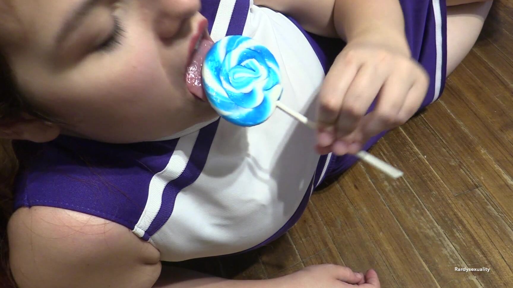 "Rardysexuality" licking, lollipop lickers, oral fixation, oral servitude, oral sex mimi mercy licking lolly with nova Manyvids