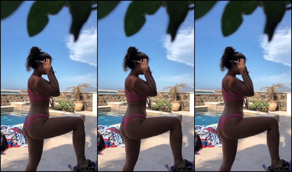 Ittybittycherry 07E14Ef8 Aef0 4F17 Ba43 D89D64E4577B