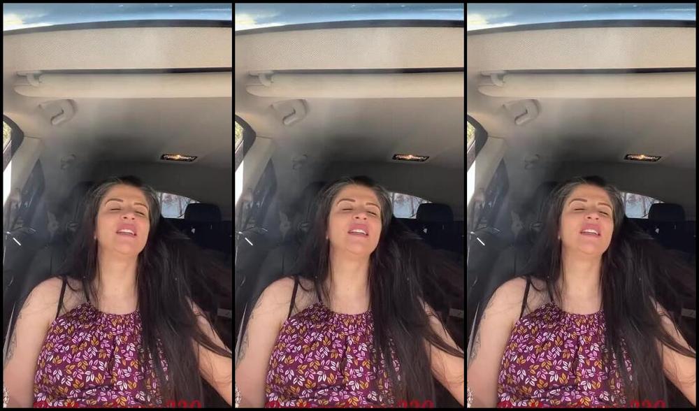 Prettyprincess220 06 10 2023 Onlyfans Video Stepmom Is Burping In The Car Loud And Close To The Phone