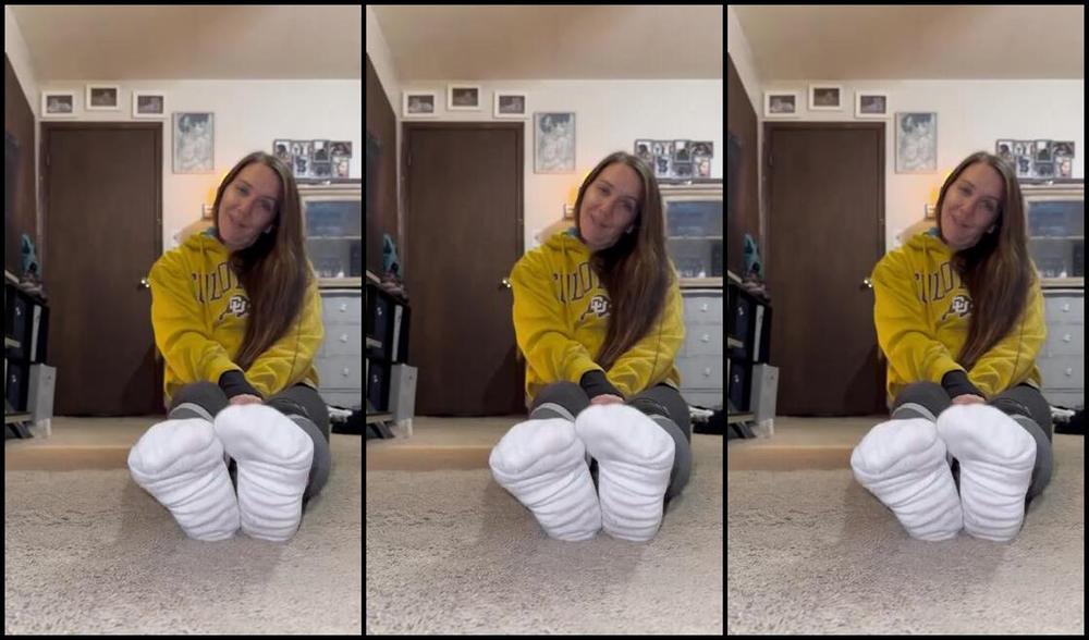 Soldmysolesforink Nicknamed Soldmysolesforink 11 02 2023 Onlyfans Video Happy Day Errrr 10 Hehe