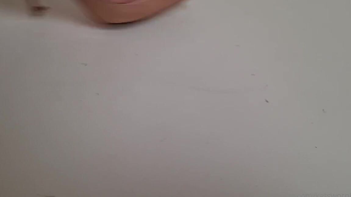 Kats Worn Heels Nicknamed Katswornheels Onlyfans Testing My Nail Heel Louboutin Irizas Out On This Work Top To See How Much Damage