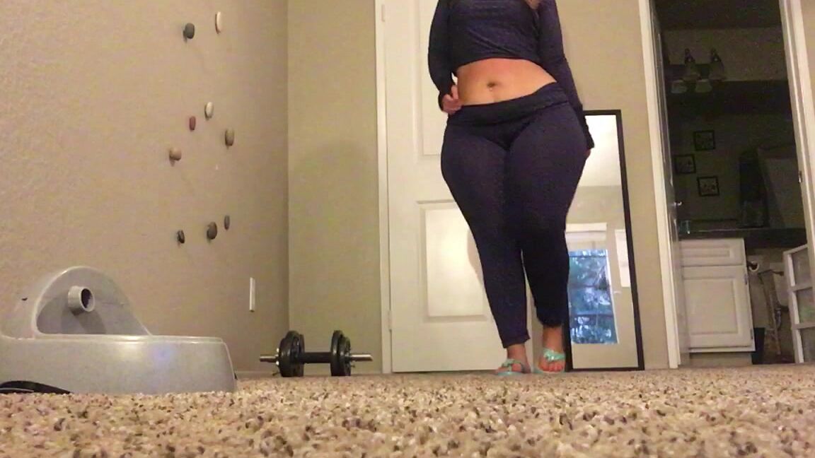 Princesspawg Yoga Pants Body Show Off