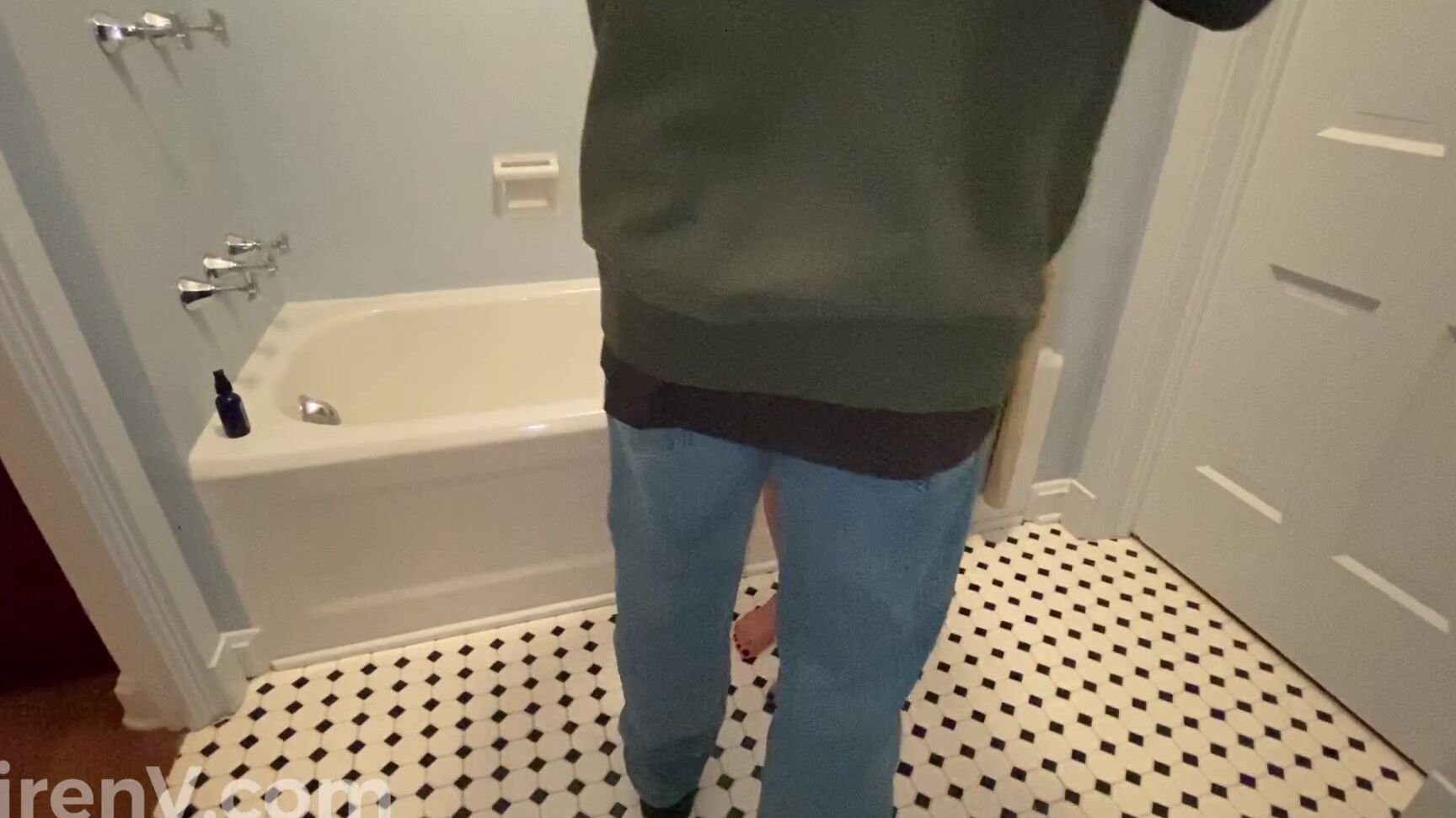 Anal,Close-Ups,Rimming,Bareback,Extreme Close-ups hungbiswitch sexy landlord anal sex with tenant ManyVids