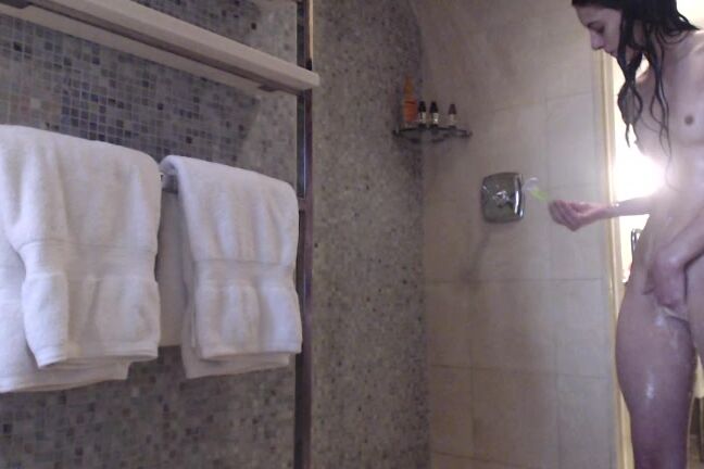 Kayatanzer Vegas Shower Amp Shave