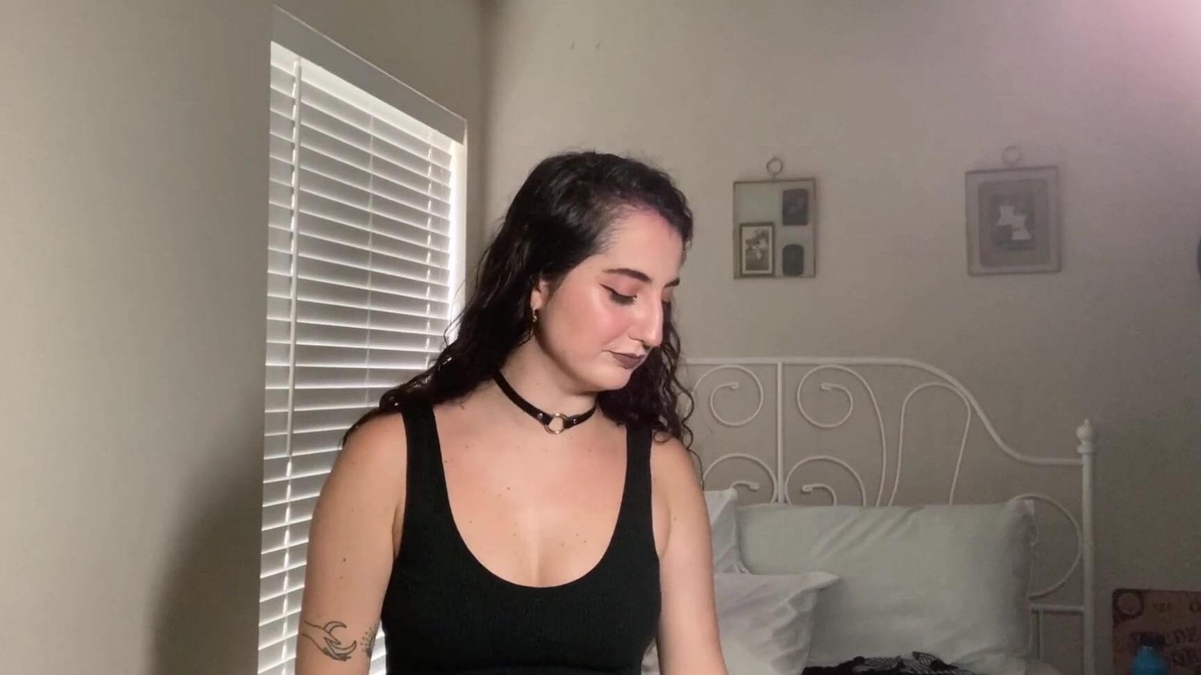 Cross-dressing, Femdom POV, POV good dress toys put on their dresses ManyVids