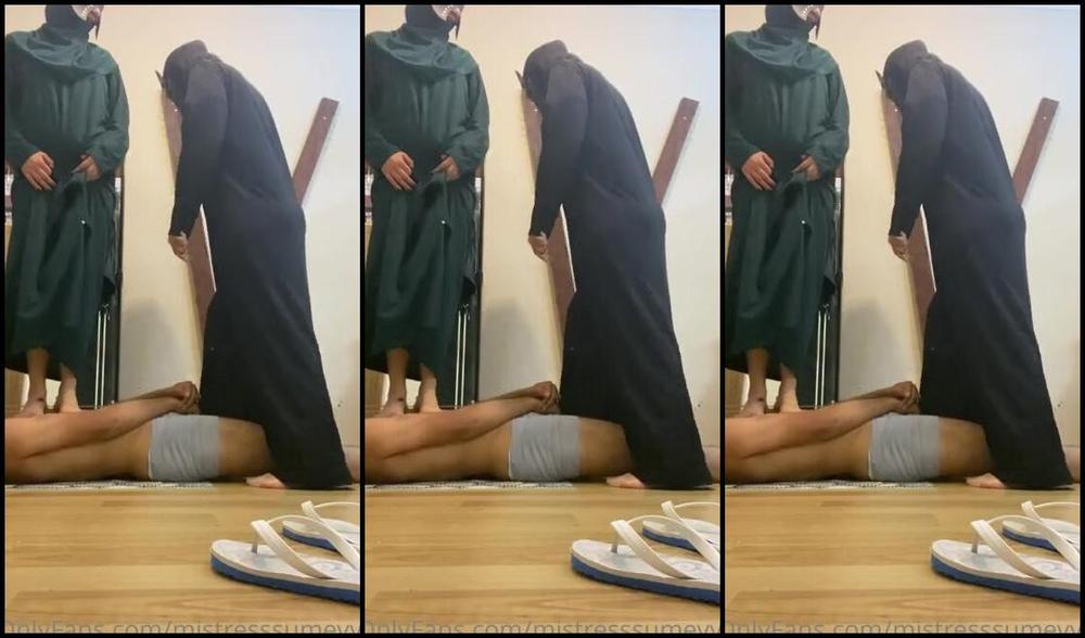 Mistress Smeyye Aka Mistresssumeyye Onlyfans Trample Ve Cezalandrma Seansmzdan Mistresstomris Oxlyoxly