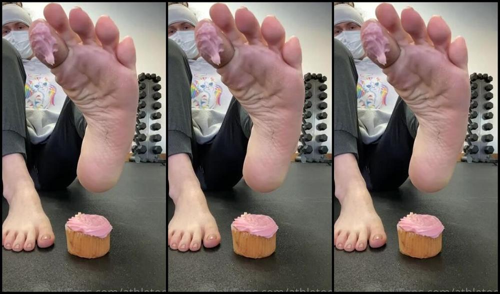 Athletoes Nicknamed Athletoes Onlyfans So I Ve Realized Over The Years I M Not Very Delicate With Many Things In Life Cake