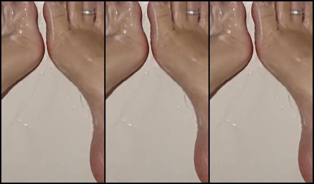 Waifu Jess Nicknamed Waifufeetmilkog Onlyfans Attn Warning I M Not Only Wet From The Shower From Making This Video Caution Do Not I Repea